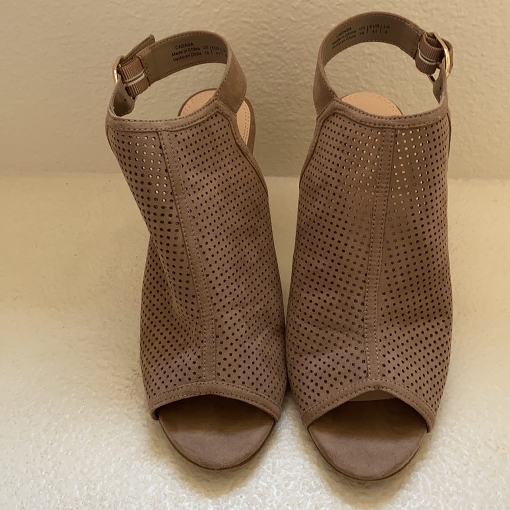 Kelly & Katie Sling Back Booties - Picture 3 of 3